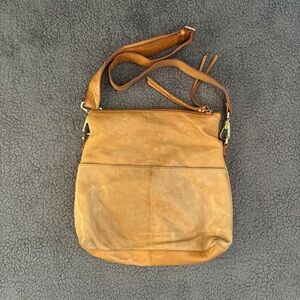Margot‎ crossbody bag brown leather convertible hobo casual classic new york